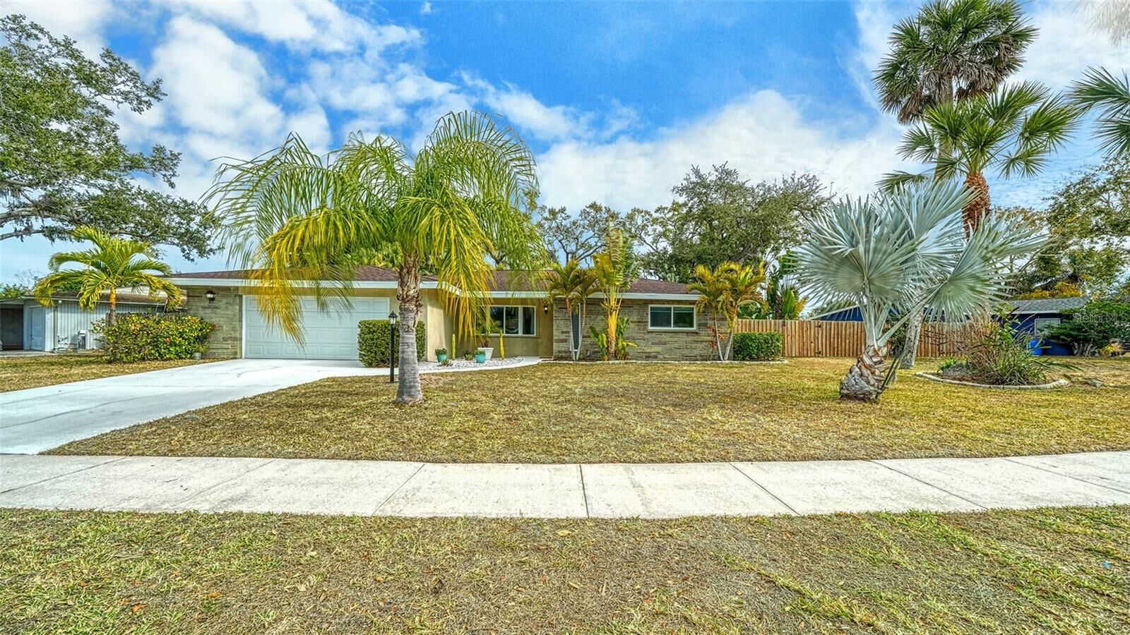 Property Photo:  3037 Lockwood Terrace  FL 34231 