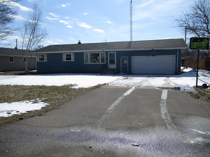 Property Photo:  1636 S Cherry Drive  MI 49127 