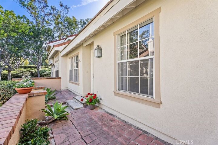 Property Photo:  17 Dartmouth  CA 92612 