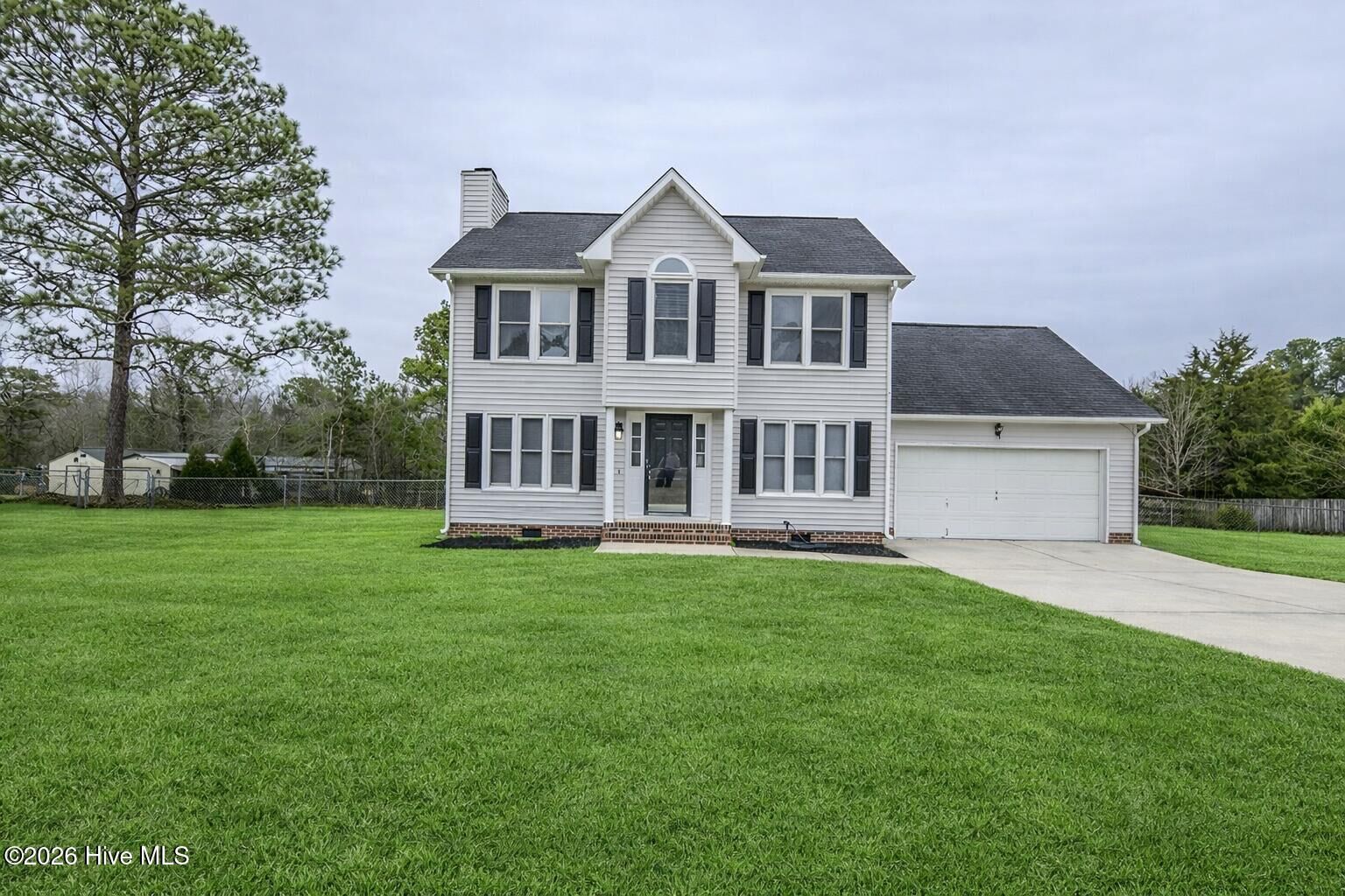 Property Photo:  23 Glenn Oak Drive  NC 27332 