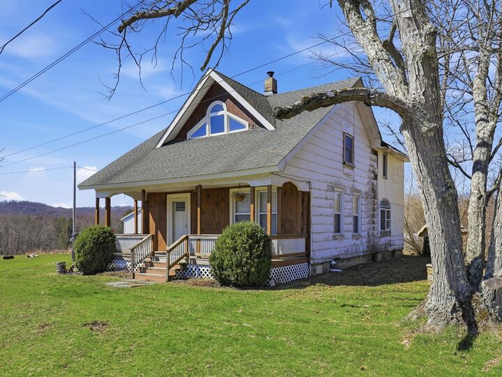 Property Photo:  509 Amish Dr  PA 18829 