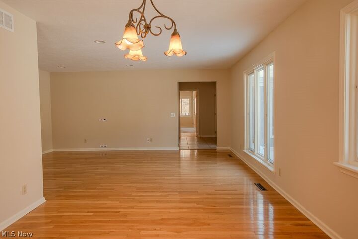 Property Photo:  603 Beech Street  OH 44074 