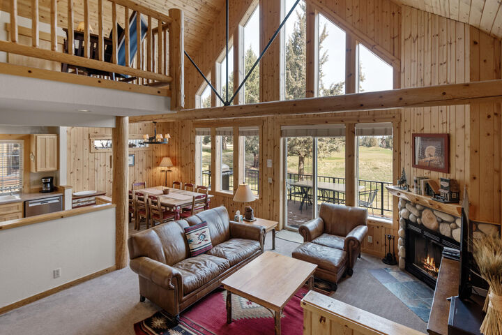 Property Photo: 8855 SW Canyon Wren Court OR 97756