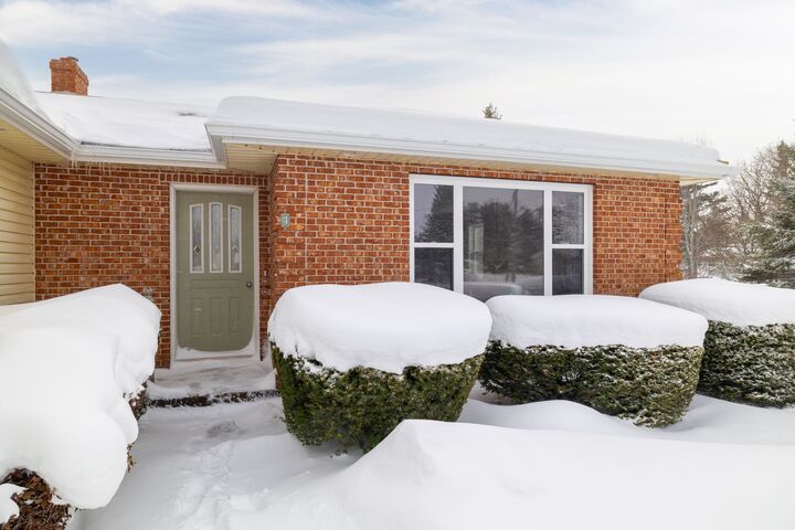 Property Photo: 4 Cudmore Lane PE C1E 2P8