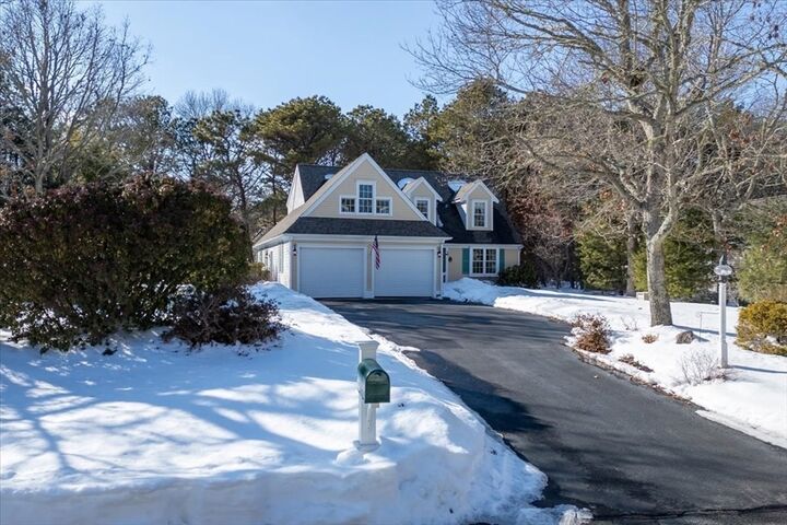 Property Photo:  12 Quashnet Woods Dr  MA 02649 