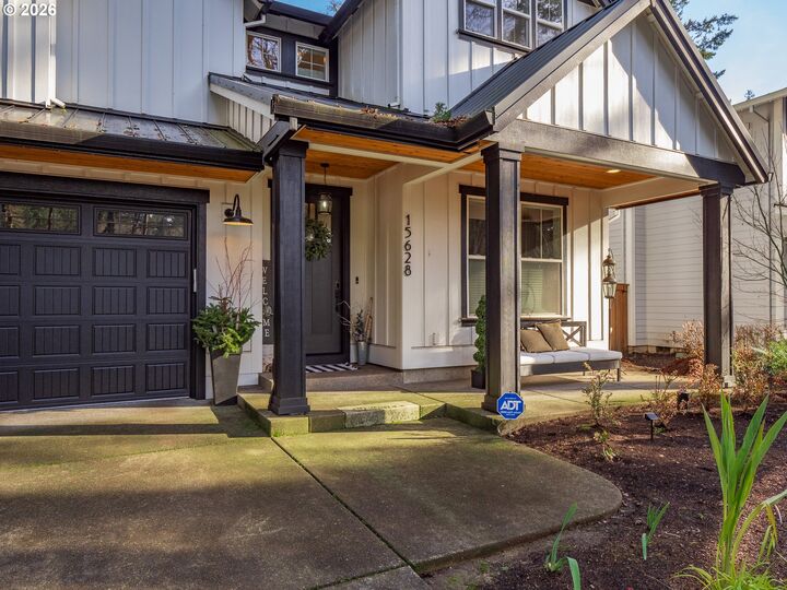 Property Photo:  15628 Quarry Rd  OR 97035 