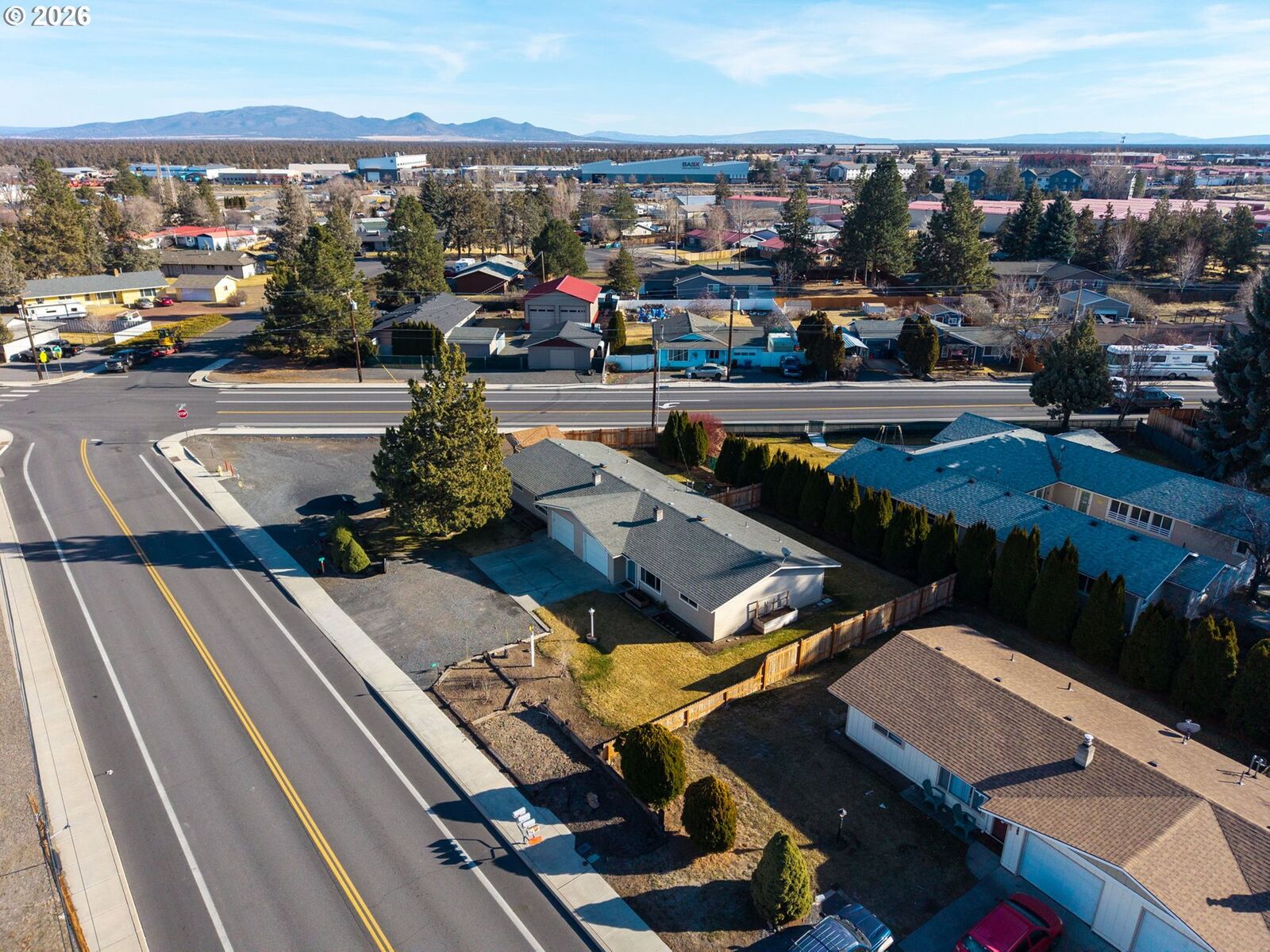 Property Photo:  2412 SW Wickiup Ave  OR 97756 