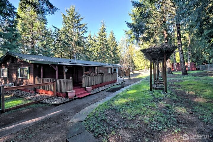Property Photo:  6700 SE Arcadia Road  WA 98584 