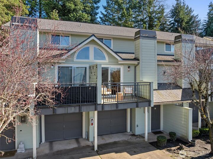 Property Photo:  3816  131st Lane SE K2  WA 98006 