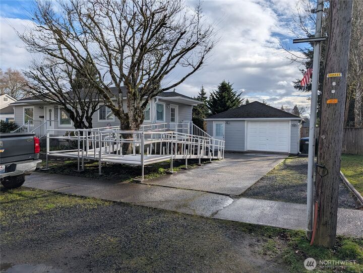 Property Photo:  508  Jefferson Street  WA 98531 