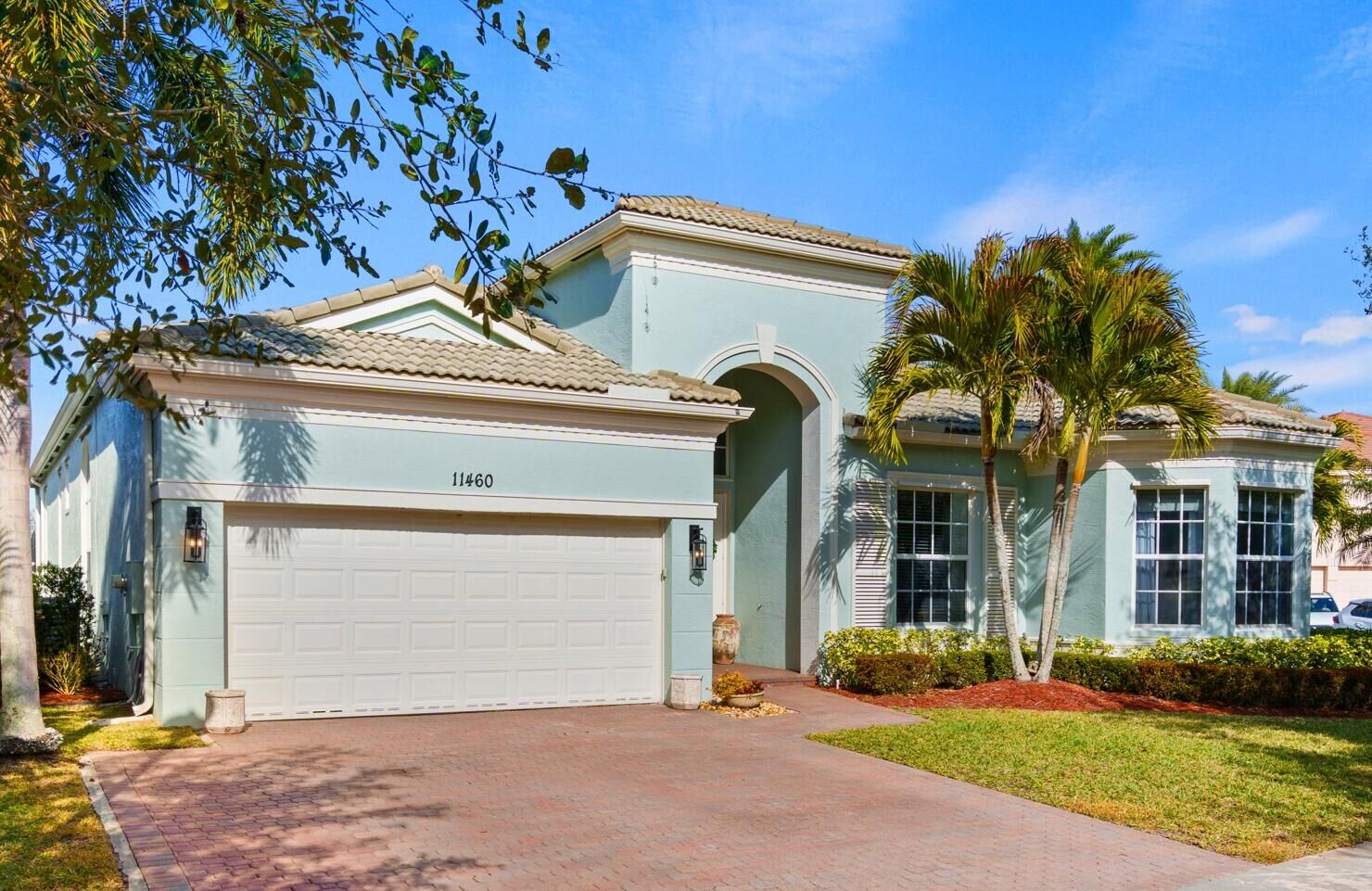 Property Photo:  11460 SW Waldorf Court  FL 34987 