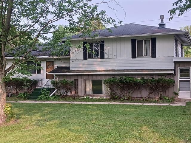 Property Photo:  4376 E Snow Road  MI 49103 