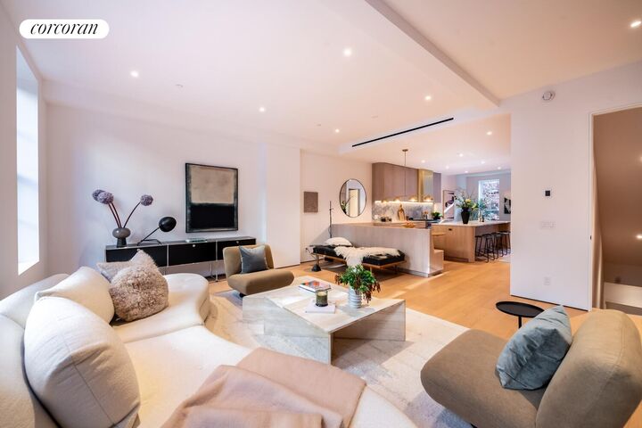 Property Photo:  313 E 6th Street Penthouse  NY 10003 
