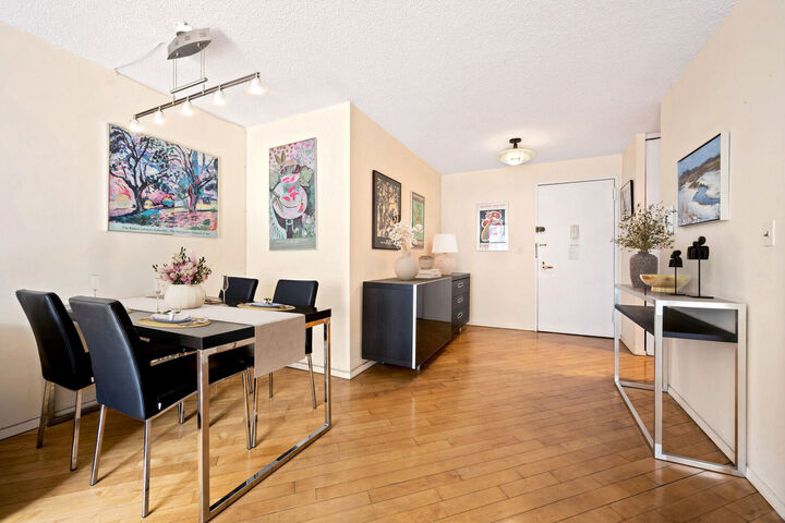 Property Photo:  301 E 79th Street 15N  NY 10075 