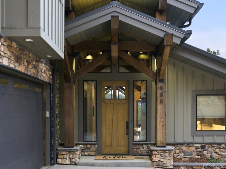 Property Photo:  980 Twisted Pine Road  CO 80401 