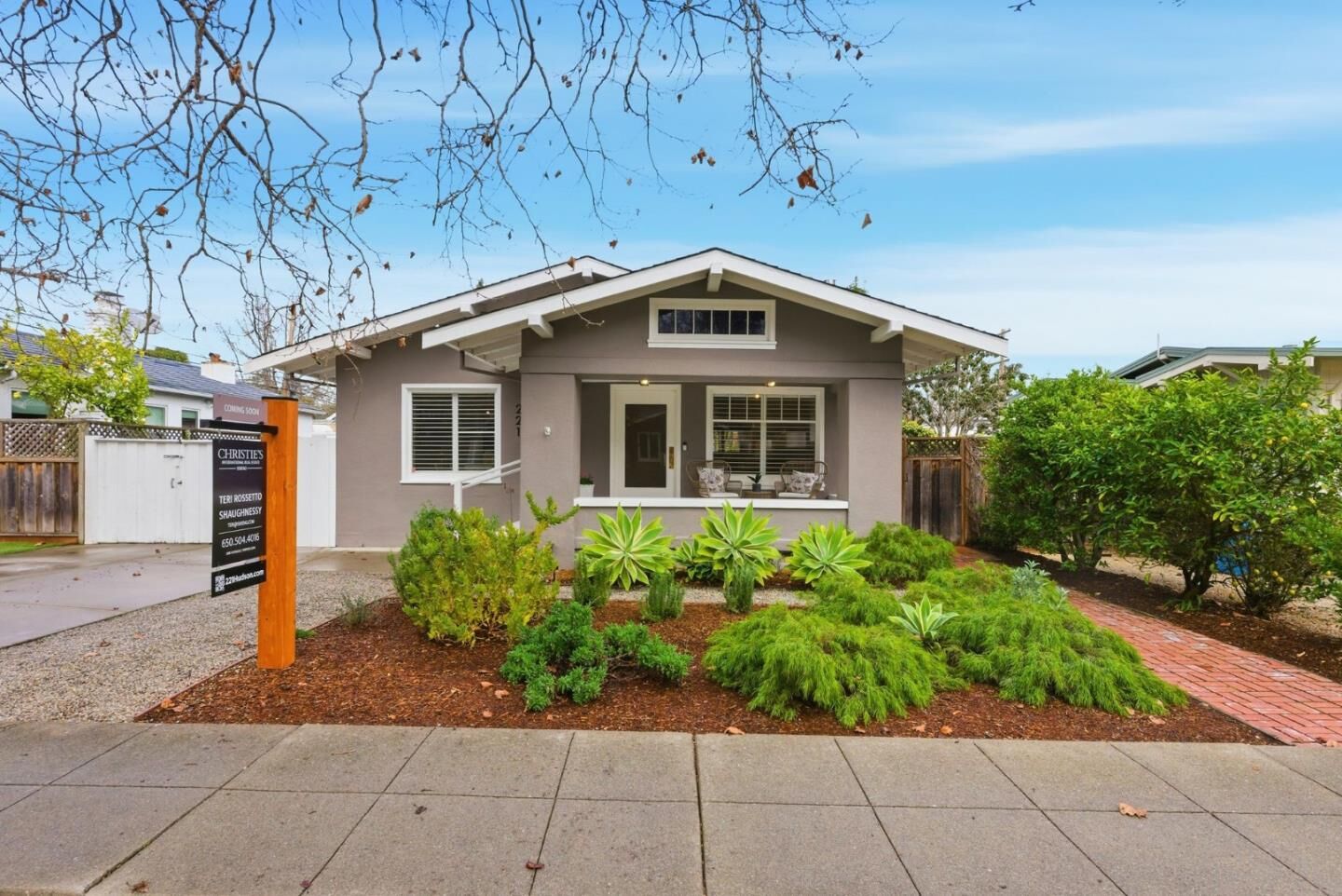 Property Photo:  221 Hudson Street  CA 94062 