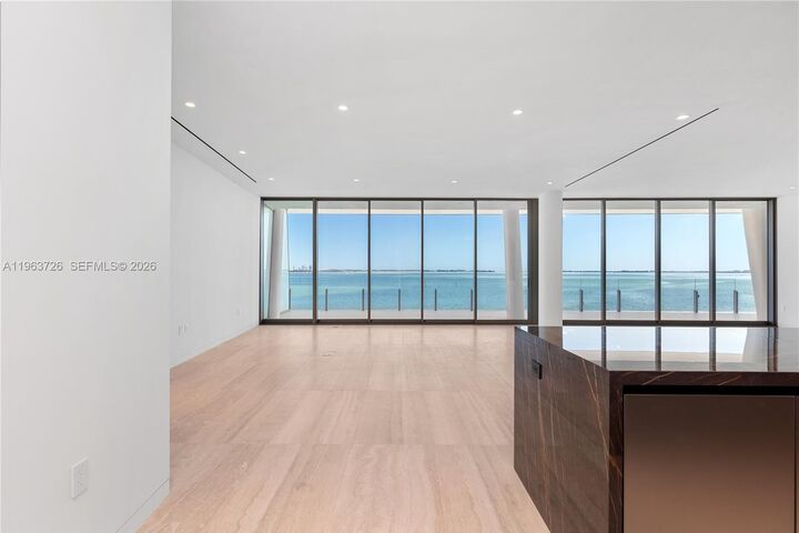 Property Photo: 5 Grove Isle Dr M303 FL 33133