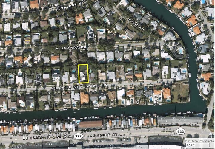 Property Photo: 2141 NE 124th St FL 33181