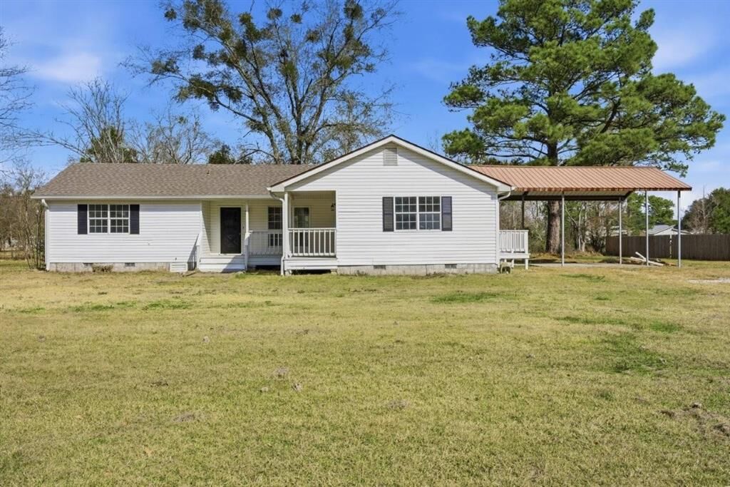 Property Photo: 2476 Saint Anthony Ln Lane LA 70663