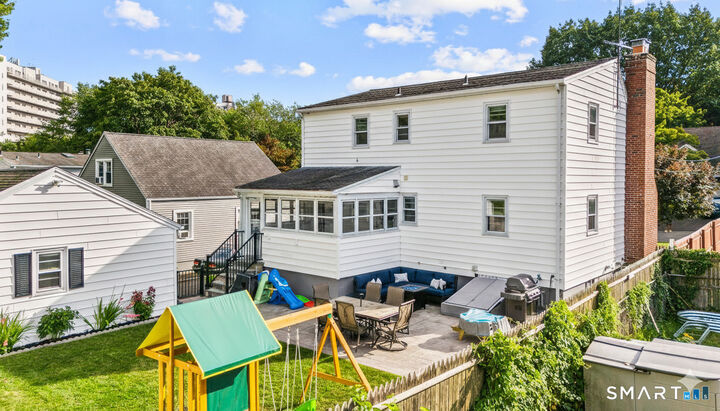 Property Photo:  260 Toilsome Place  CT 06606 