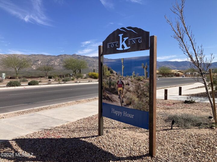 Property Photo:  7912 S Bonanza Park Drive  AZ 85747 