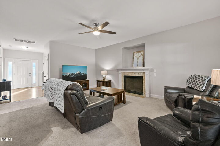 Property Photo:  369 Everland Parkway  NC 27501 