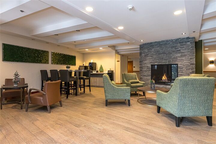 Property Photo: 1376 Lynburne Pl #101/103 B BC V9B 6S1