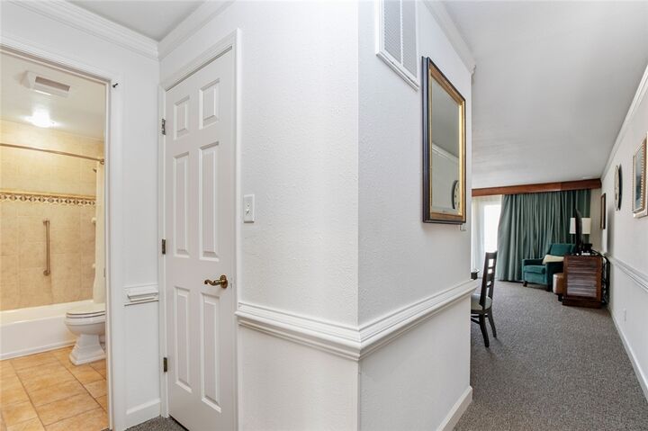 Property Photo: 220 Padgetts Ordinary VA 23185