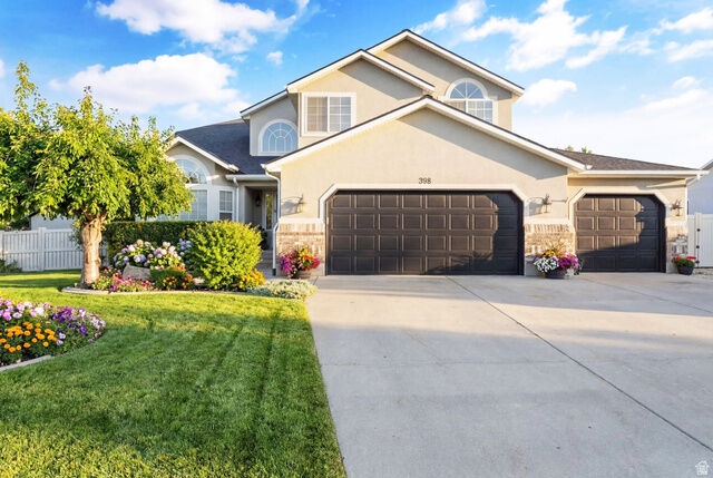 Property Photo:  398 W 2660 N  UT 84043 