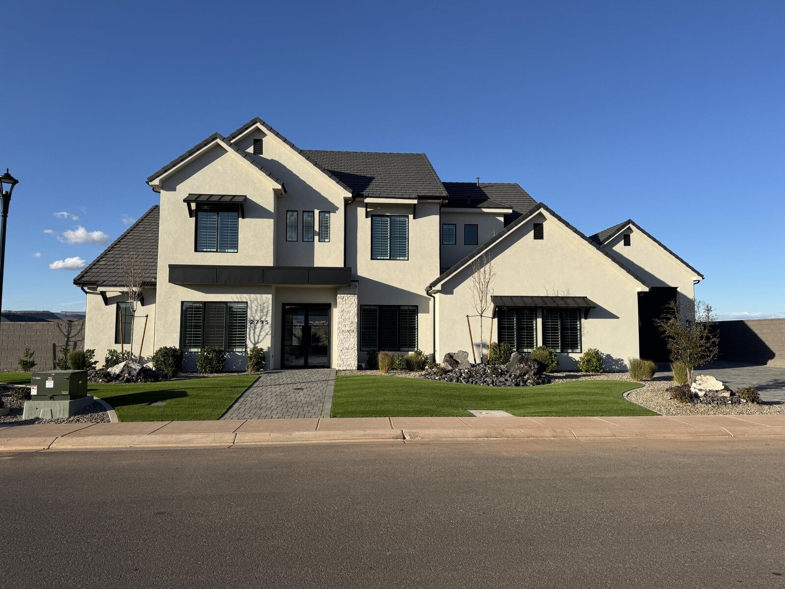 Property Photo:  2795 E Moorland Dr  UT 84790 