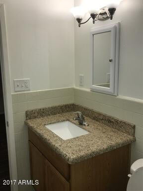 Property Photo: 233 E Balboa Drive AZ 85282