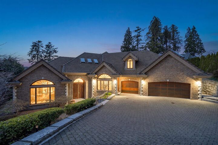 Property Photo: 3411 Senkler Road BC V3H 4S3