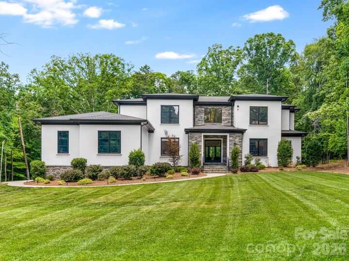 Property Photo: 6017 Oxfordshire Road NC 28173