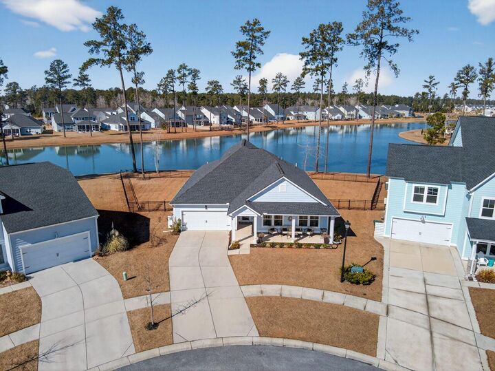 Property Photo:  720 Newbury Street  SC 29486 