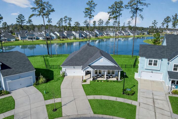 Property Photo:  720 Newbury Street  SC 29486 