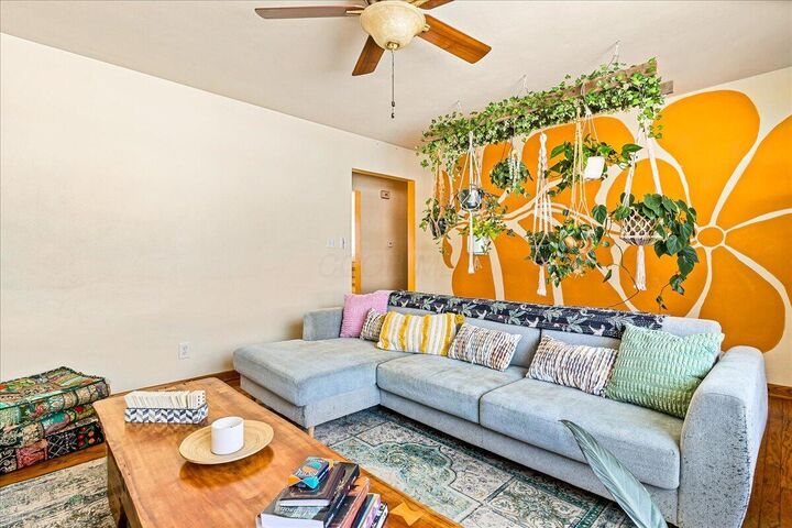 Property Photo:  201 Laverne Drive  OH 43055 