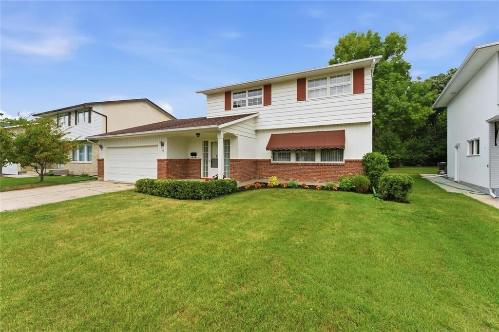 Photo de la propriété: 71 Woodgreen Place MB R3J 1H4