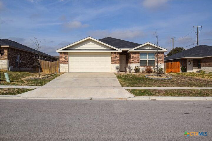 Property Photo:  1641 Dryden Avenue  TX 76522 