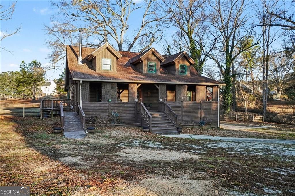 Property Photo: 5098 Meadows Road SW GA 30127