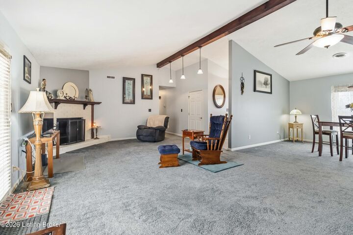 Property Photo:  1300 Oak Knoll Dr  KY 40004 