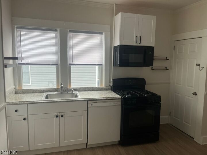 Property Photo:  48 Budd St  NJ 07960 