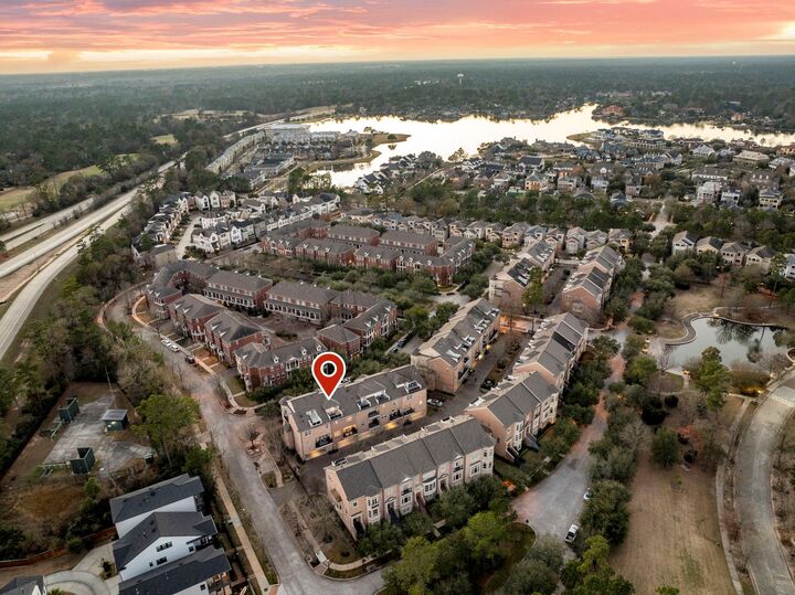 Property Photo:  6 History Row  TX 77380 