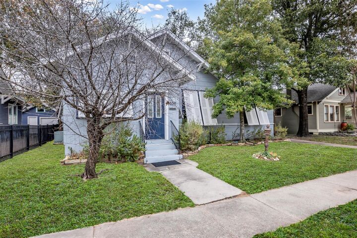 Property Photo:  509 Euclid Street  TX 77009 
