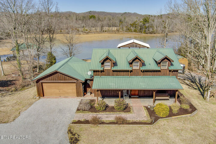 Property Photo:  4368 River Rd  TN 37880 