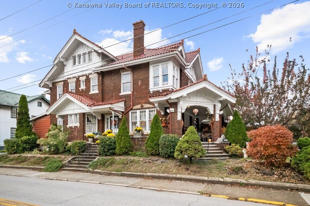 Property Photo:  1599 Quarrier Street A  WV 25311 