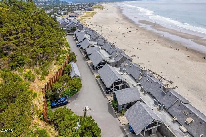 Property Photo: 33000 Cape Kiwanda Dr. Unit 13 Weeks 37,38,43 OR 97135