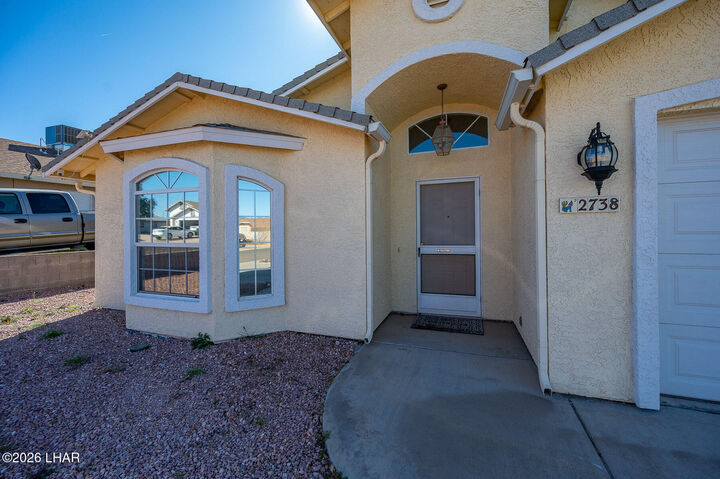 Property Photo: 2738 Pasadena Ave AZ 86401