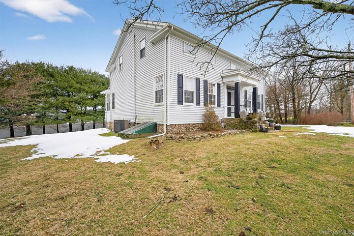 Property Photo:  161 Washburns Lane  NY 10980 