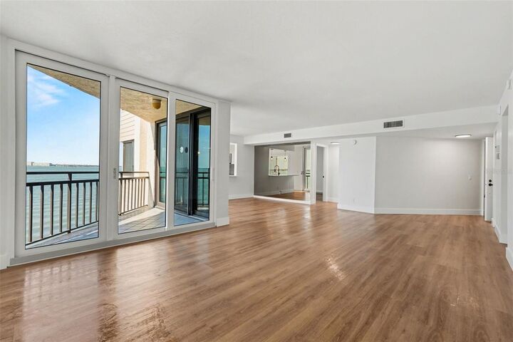 Property Photo:  5541 Puerta Del Sol Boulevard S 314  FL 33715 