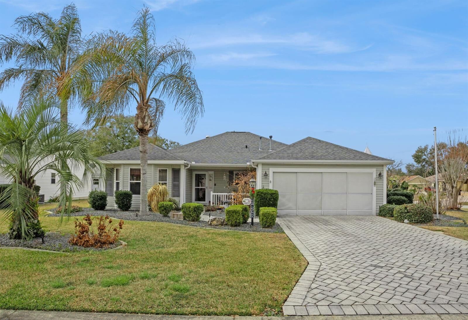 Property Photo: 16672 SE 78th Live Oak Avenue FL 32162